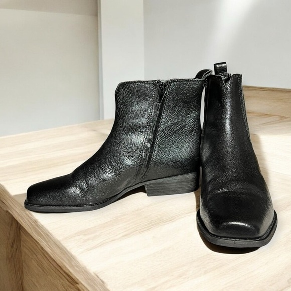 🌻NEW ZODIAC Black Arrow Leather Chelsea Square Toe Zip-Up Closure Boots Size 9 - Picture 5 of 12